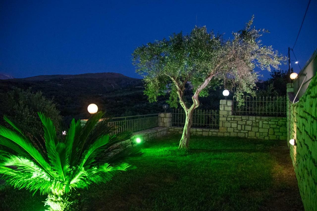 Villa Tinadora Agia Triada ภายนอก รูปภาพ